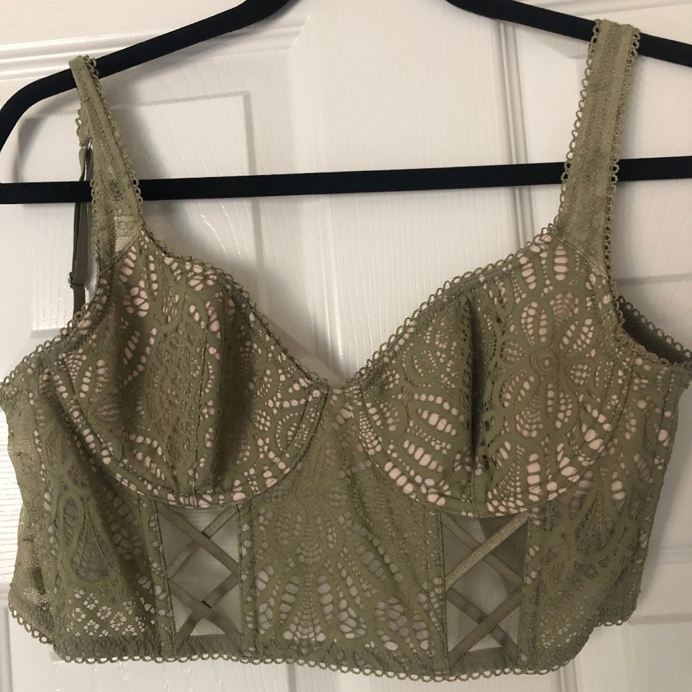 Victoria Secret Green Balconette
